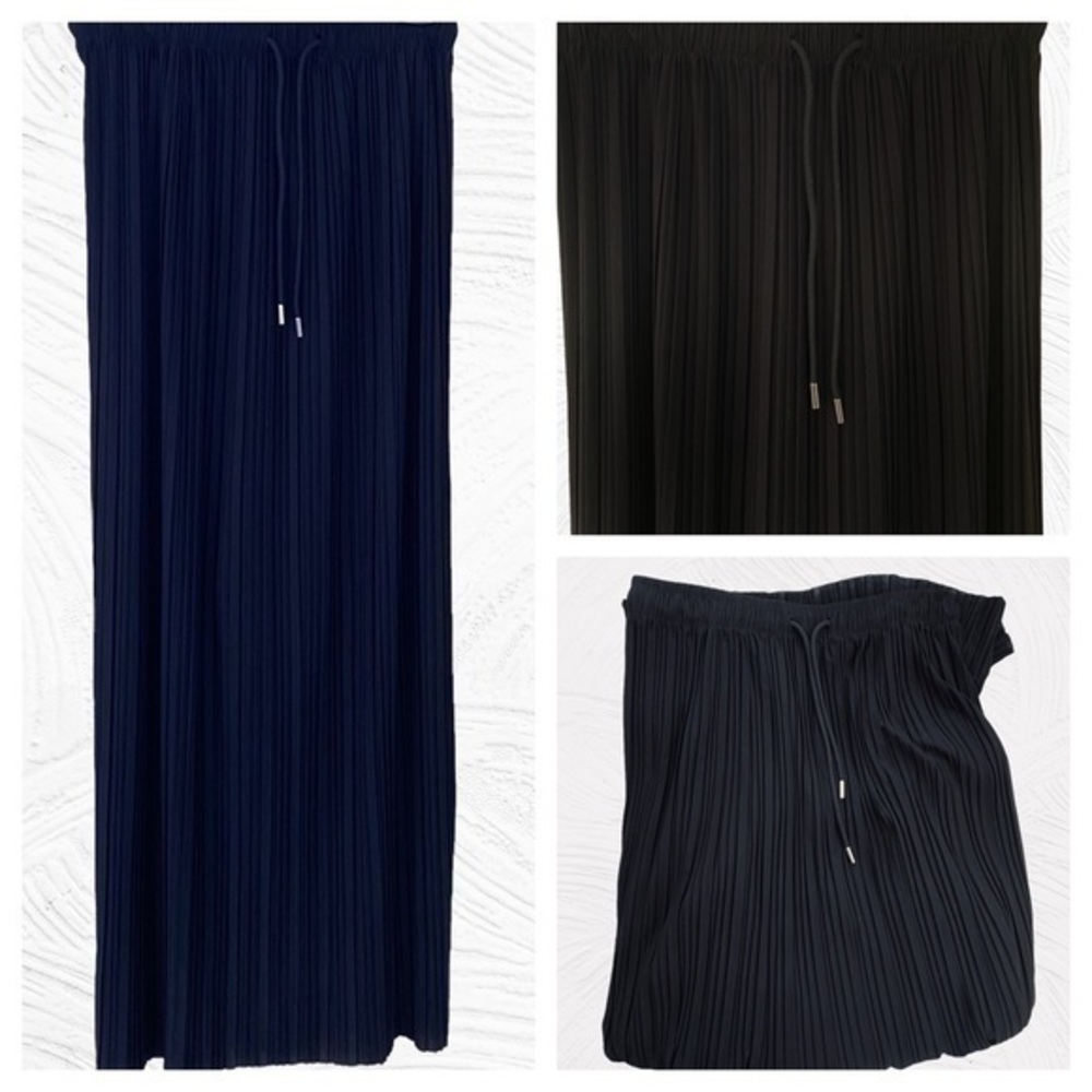 Pleated Black Skirt
